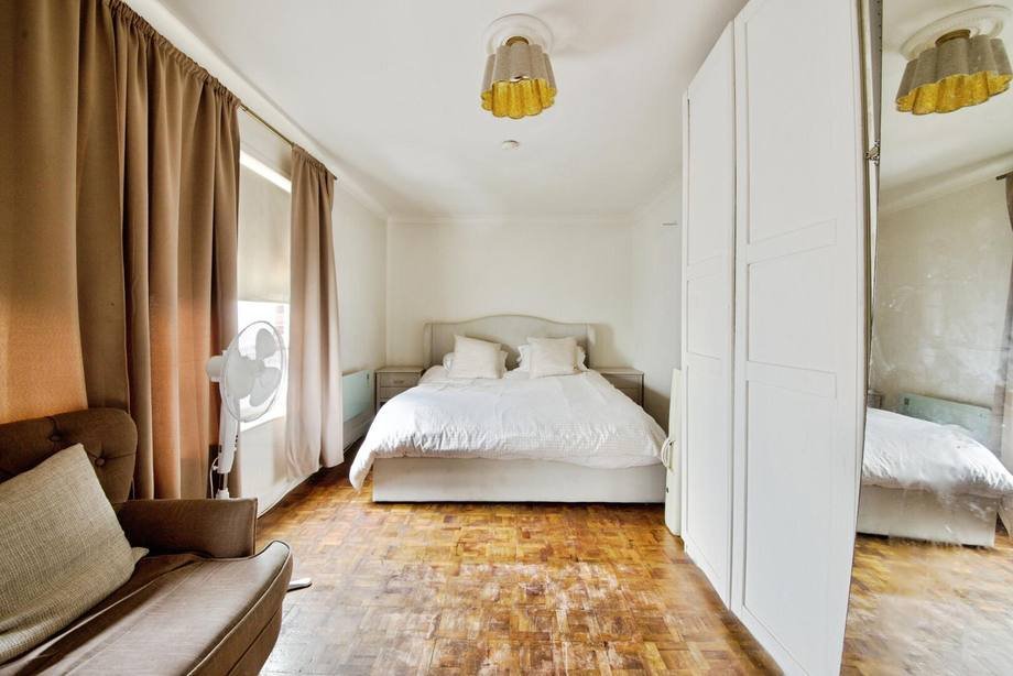 Highwood Court, 975 High Road, London, N12 8QS — flat for sale